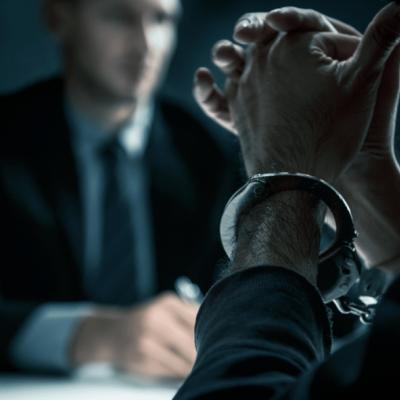 image - How to Choose the Right Criminal Defense Lawyer for Your Case